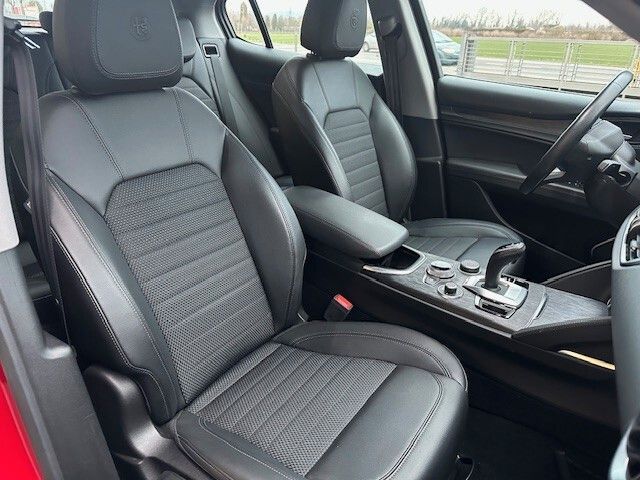 Alfa Romeo Stelvio 2021