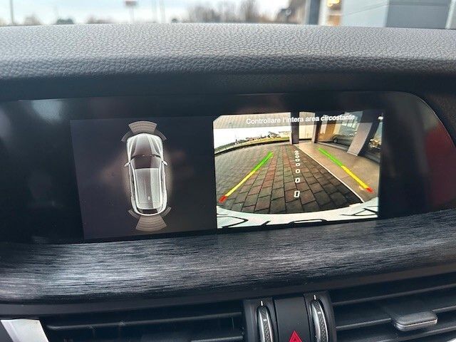 Alfa Romeo Stelvio 2021