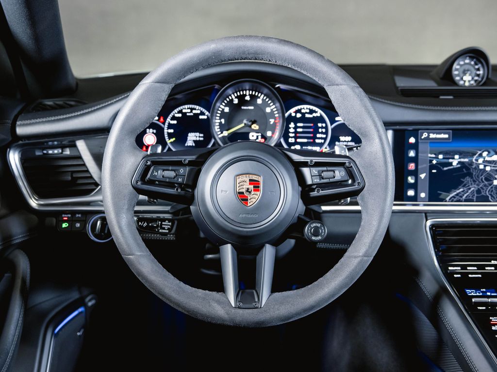 Porsche Panamera 2022