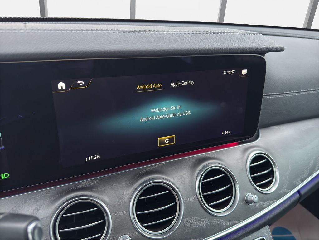 Mercedes-Benz E 300 2023