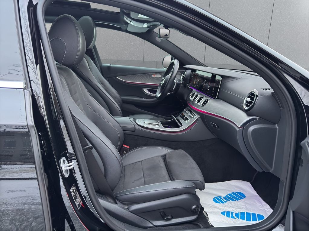 Mercedes-Benz E 300 2023