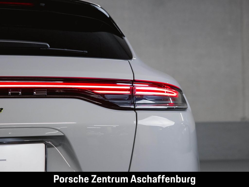 Porsche Panamera 2022