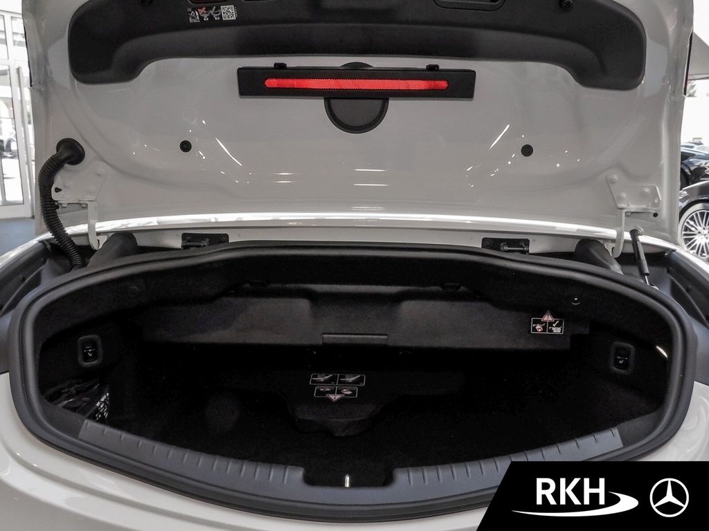 Mercedes-Benz CLE 200 2025