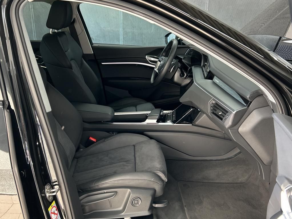 Audi e-tron 2022