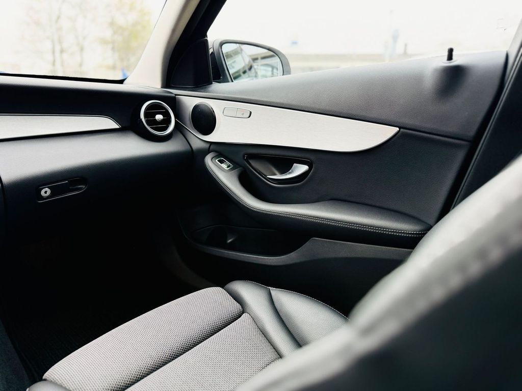 Mercedes-Benz C 220 2021