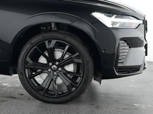 Volvo XC60 2025