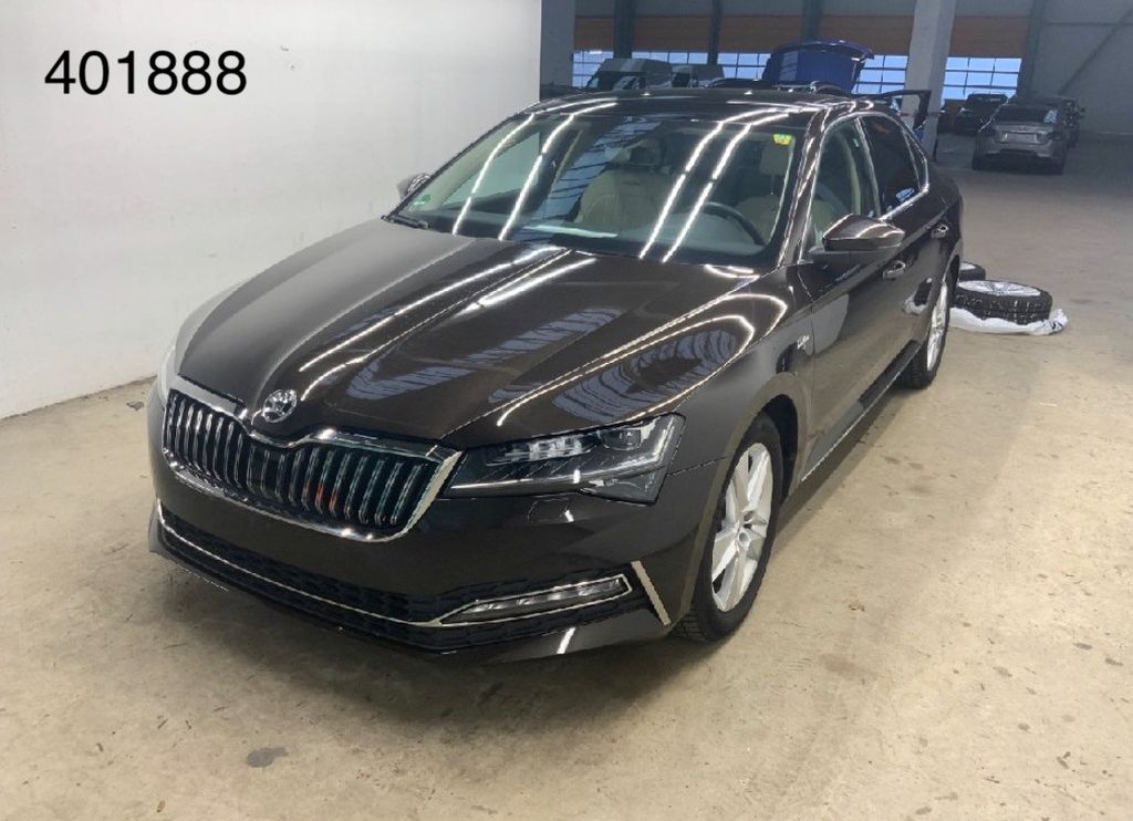 Skoda Superb 2021