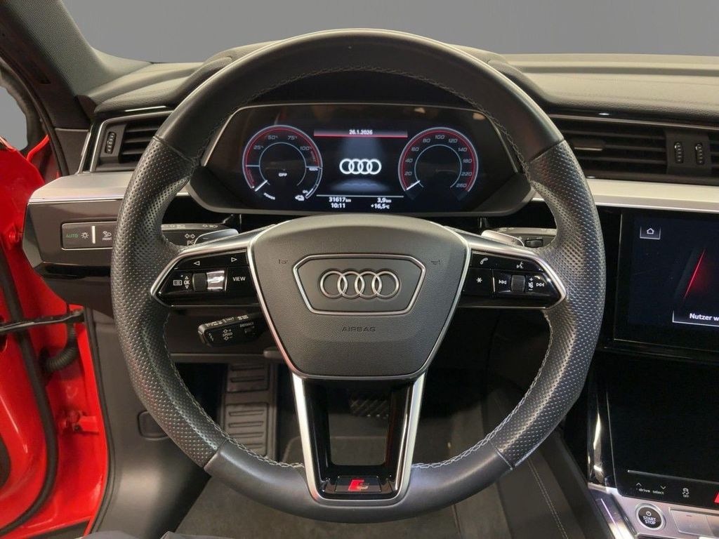 Audi e-tron 2021