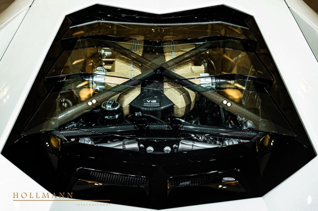 Lamborghini Aventador 2022