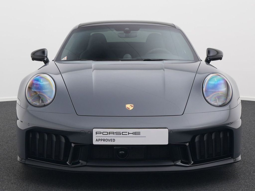 Porsche 992 2025