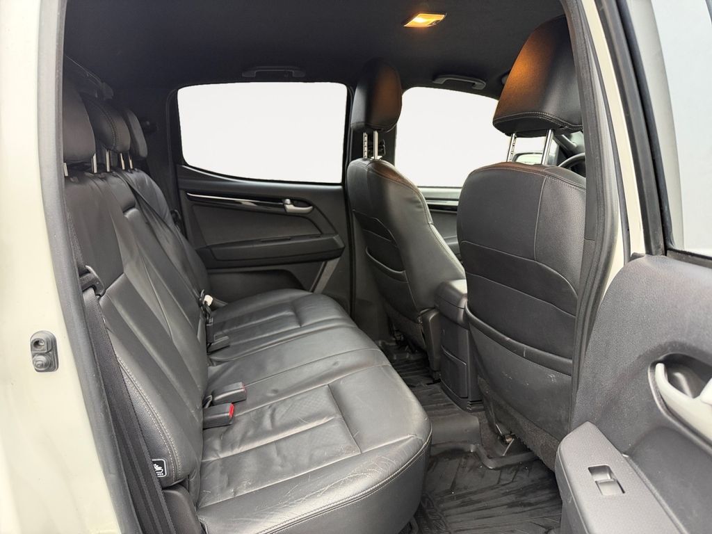 Isuzu D-Max 2015
