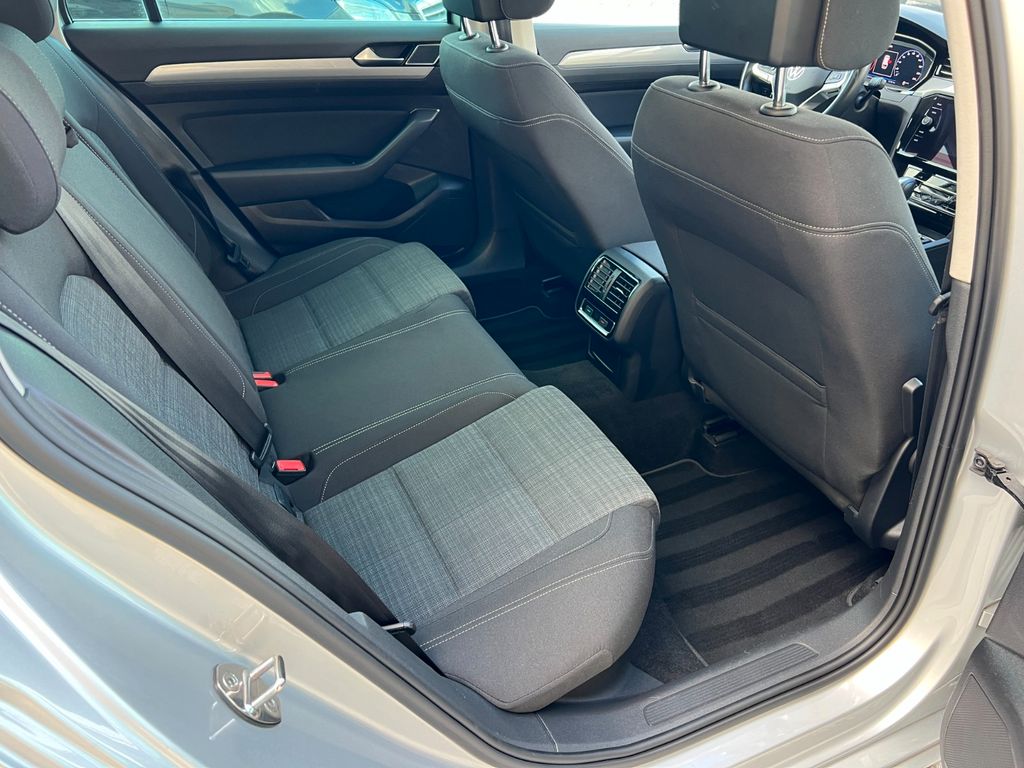 Volkswagen Passat Variant 2021