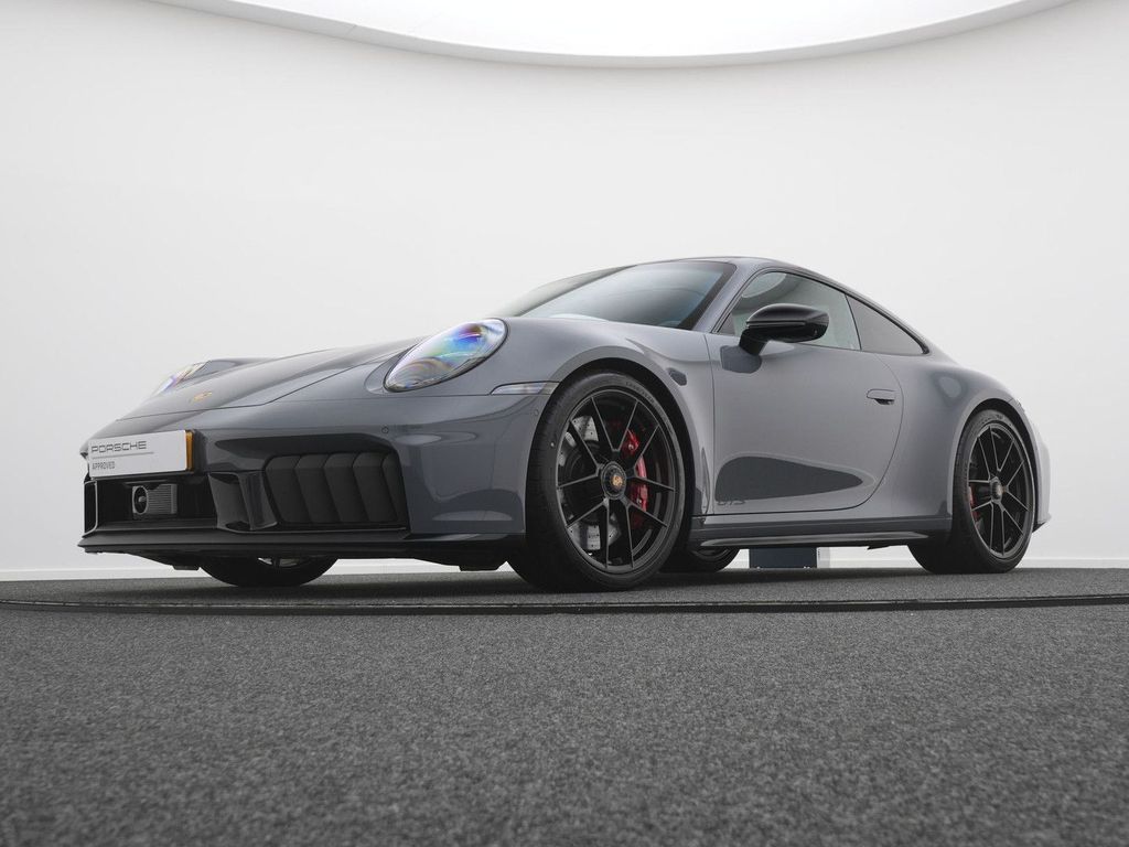 Porsche 992 2025