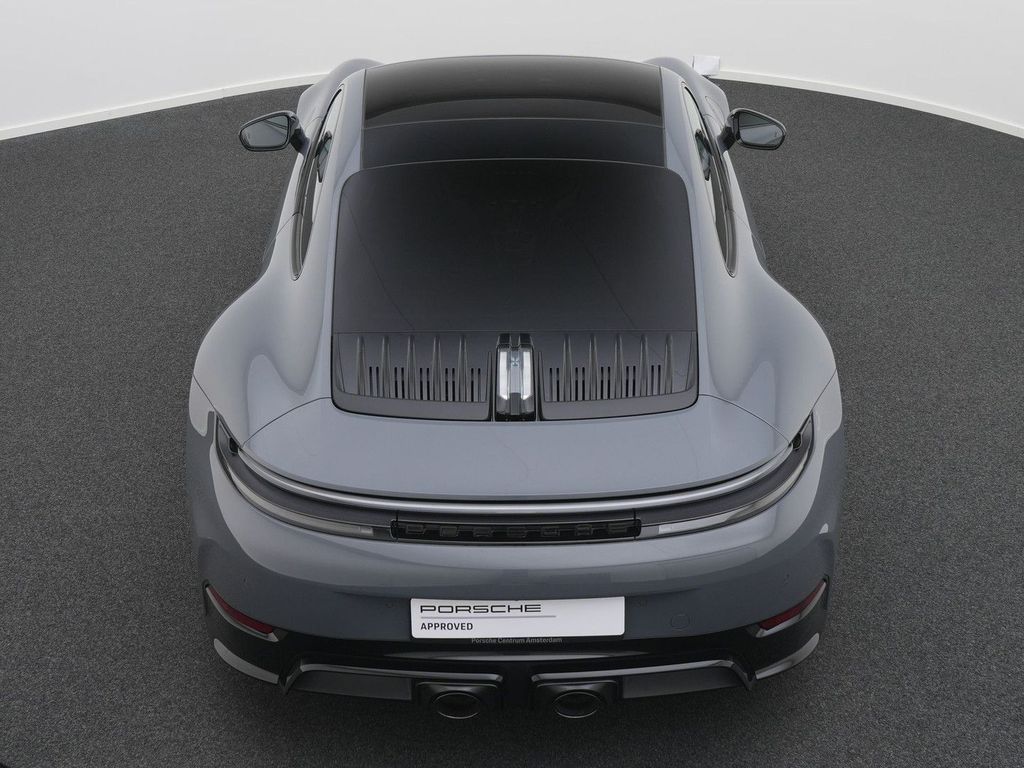 Porsche 992 2025