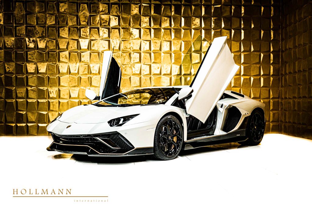 Lamborghini Aventador 2022