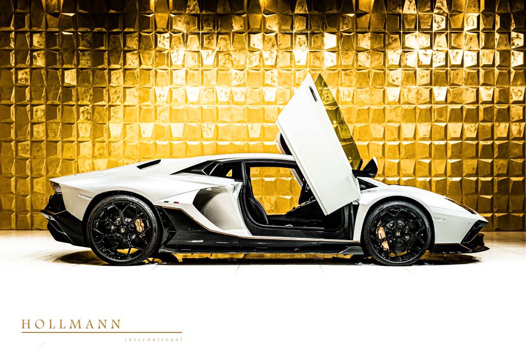 Lamborghini Aventador 2022