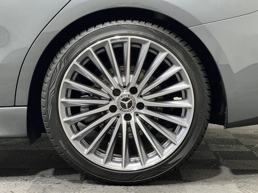 Mercedes-Benz C 220 2024