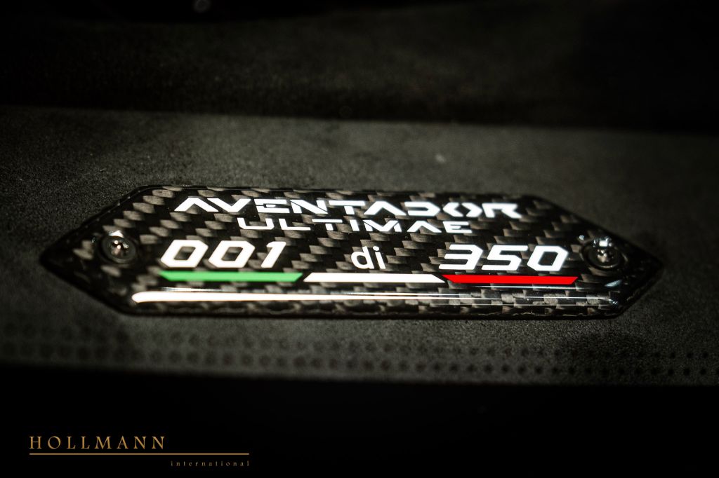 Lamborghini Aventador 2022