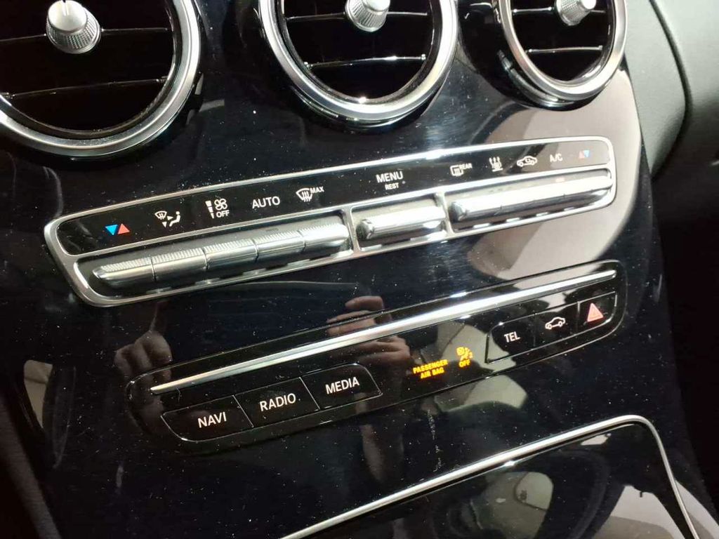 Mercedes-Benz C 300 2020