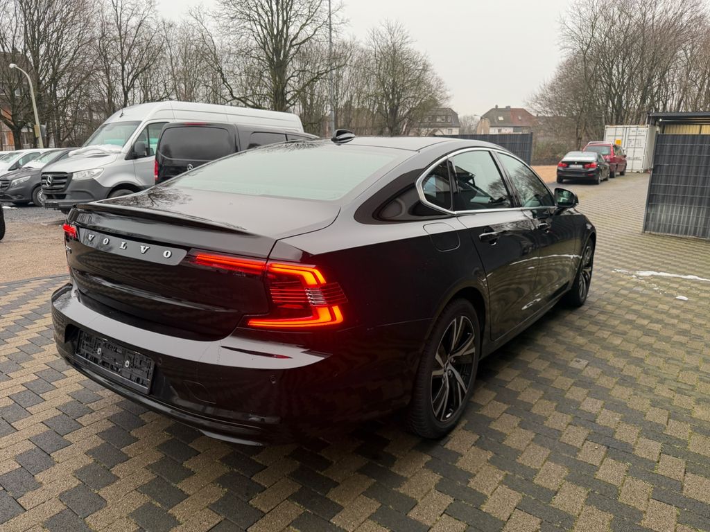Volvo S90 2022