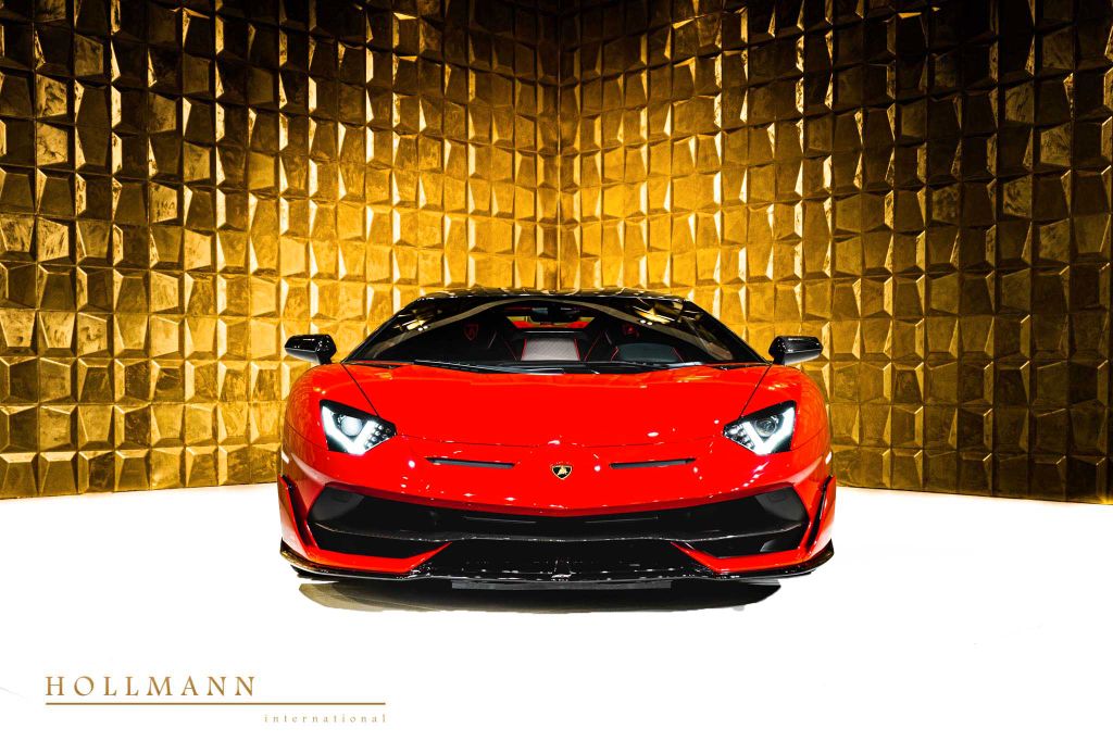 Lamborghini Aventador 2021