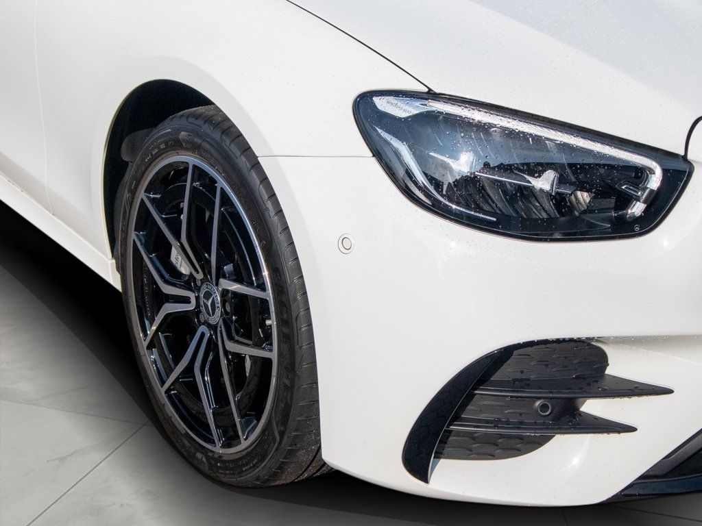 Mercedes-Benz E 300 2022