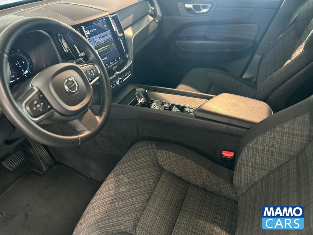 Volvo XC60 2022