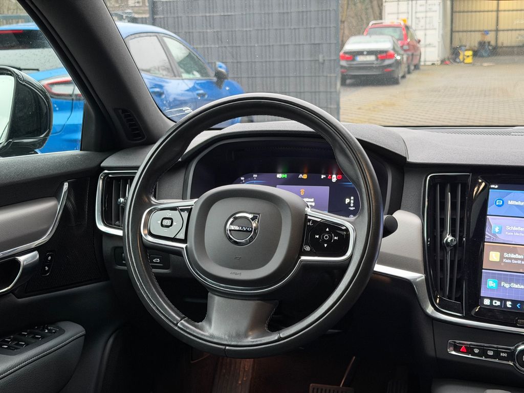 Volvo S90 2022