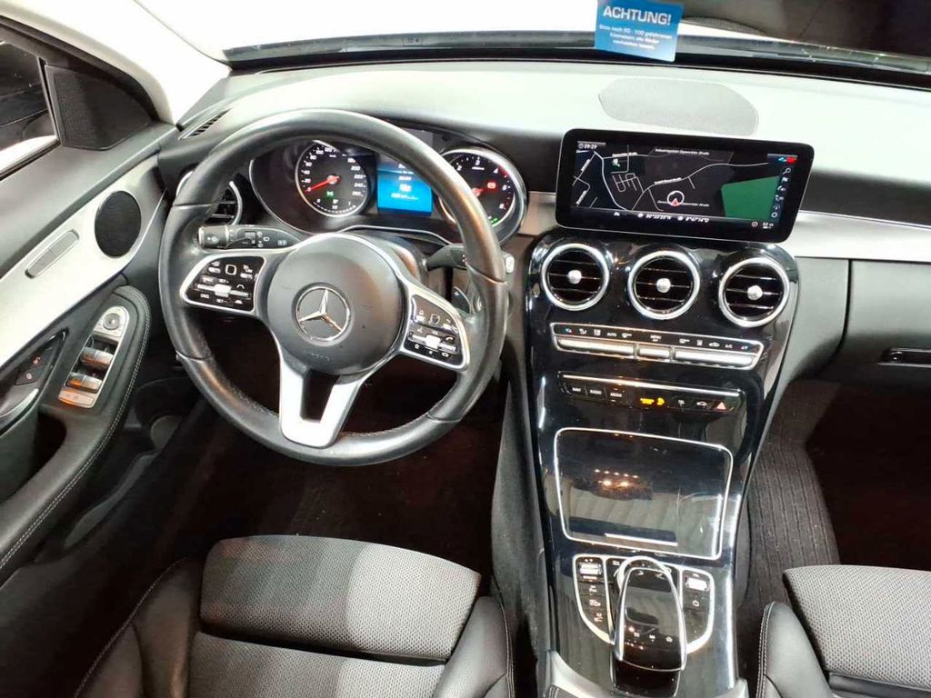 Mercedes-Benz C 300 2020