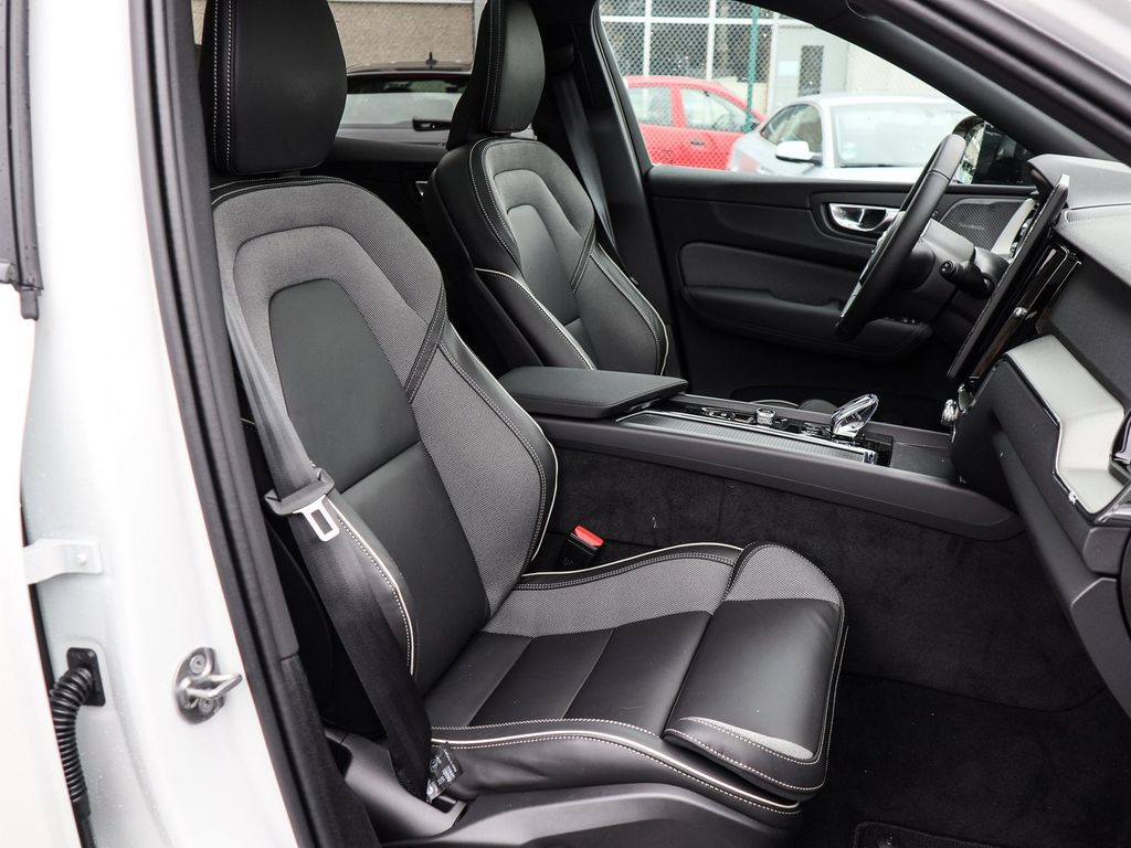 Volvo XC60 2026