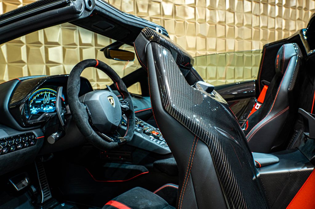 Lamborghini Aventador 2021