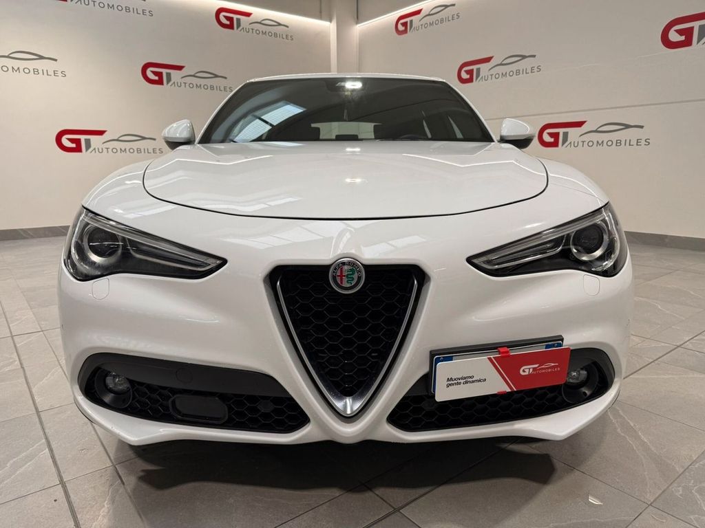 Alfa Romeo Stelvio 2021