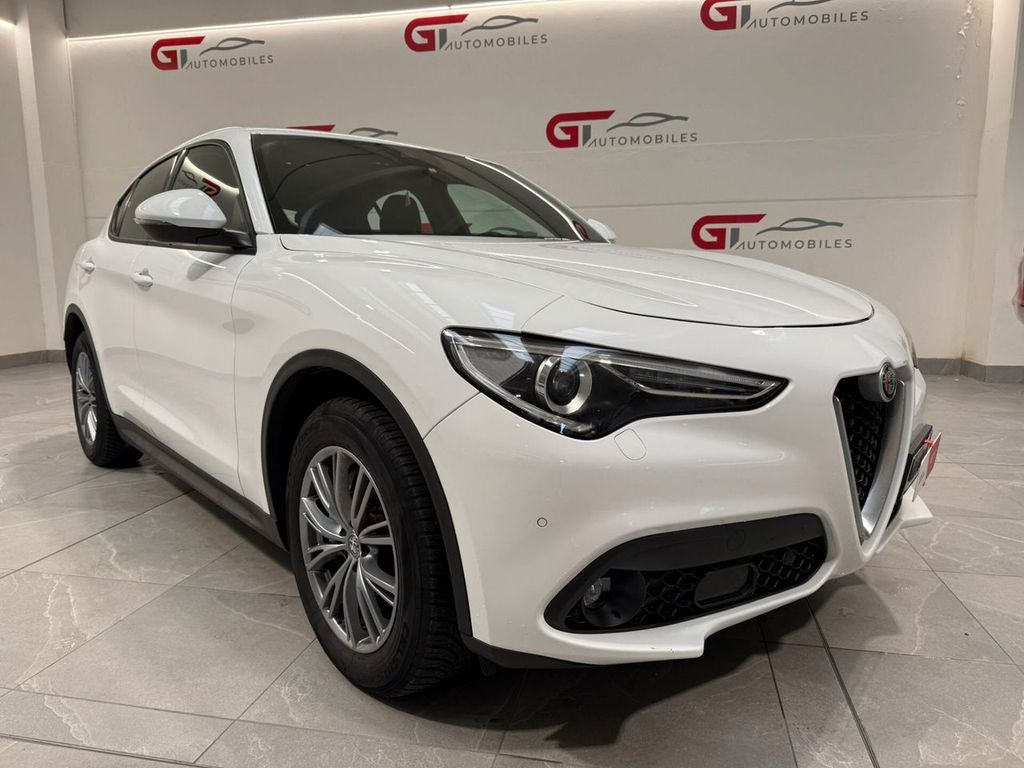 Alfa Romeo Stelvio 2021