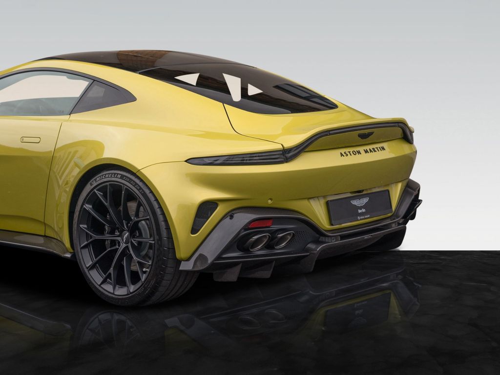 Aston Martin V8 Vantage