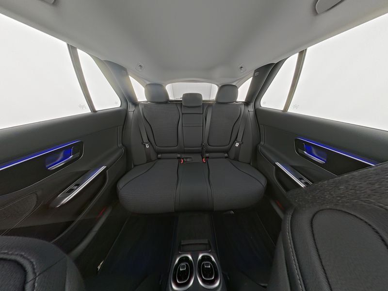 Mercedes-Benz C 220 2024