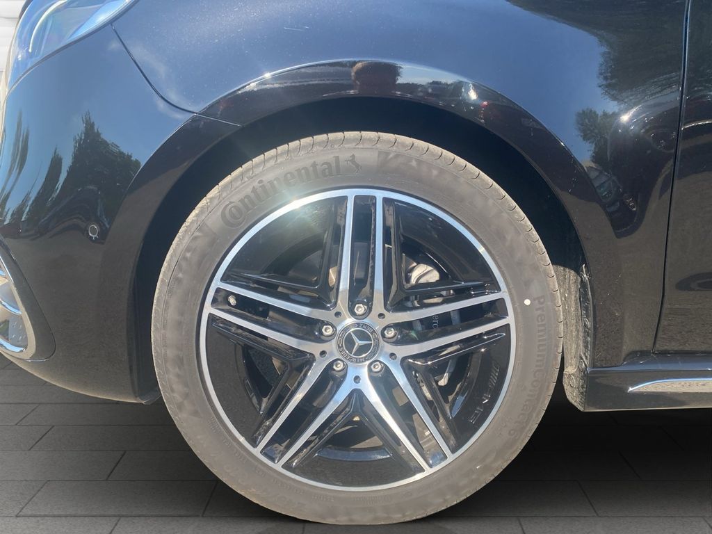 Mercedes-Benz V 300 2025