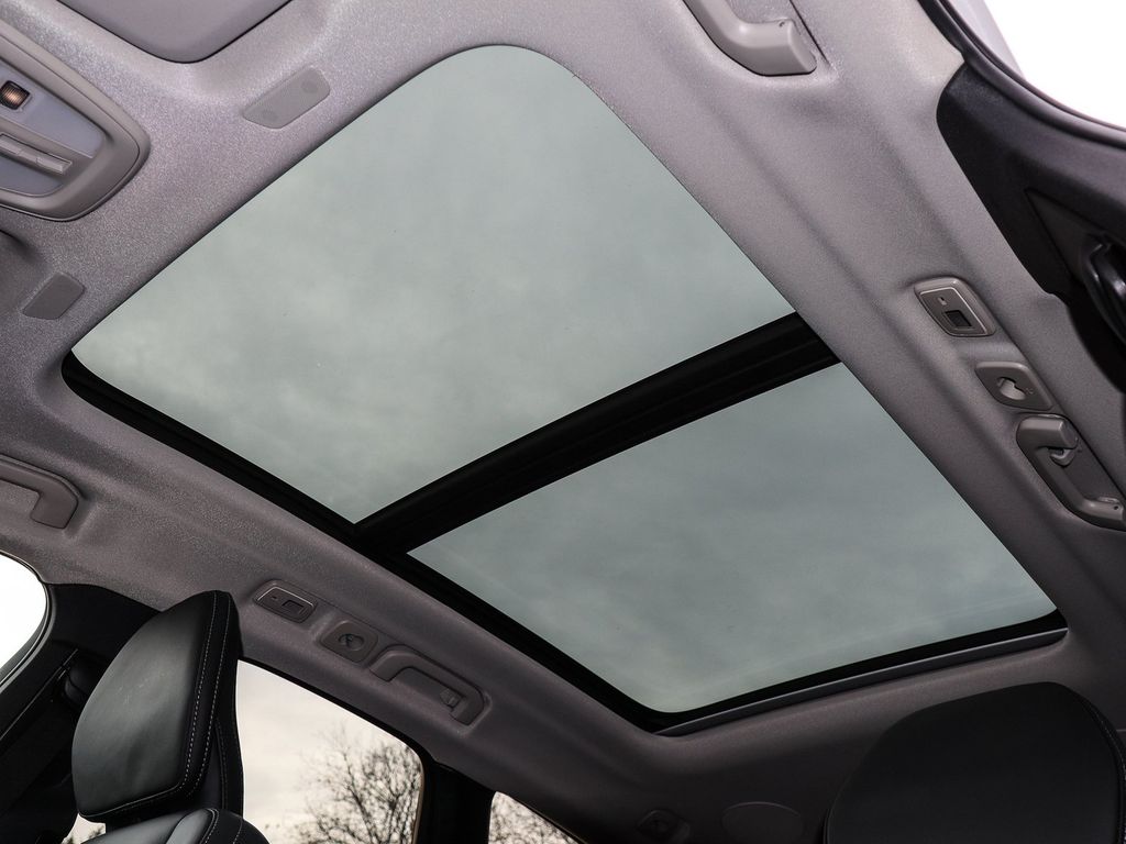 Volvo XC60 2022