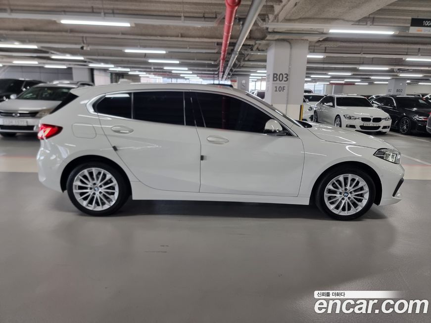 BMW 1-Series 2021