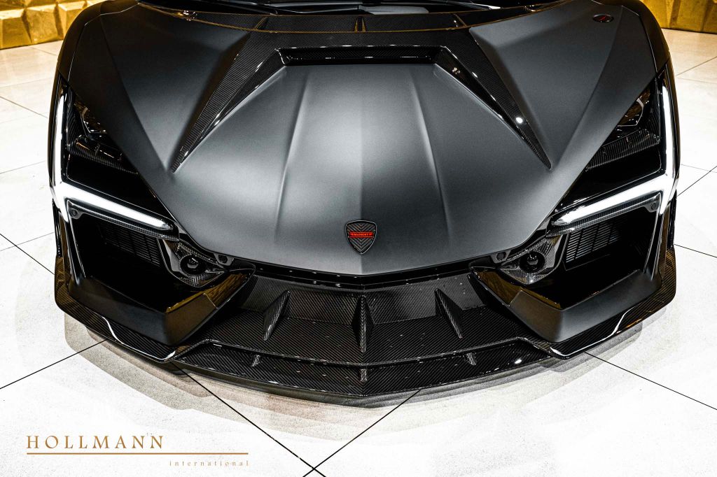 Lamborghini Revuelto