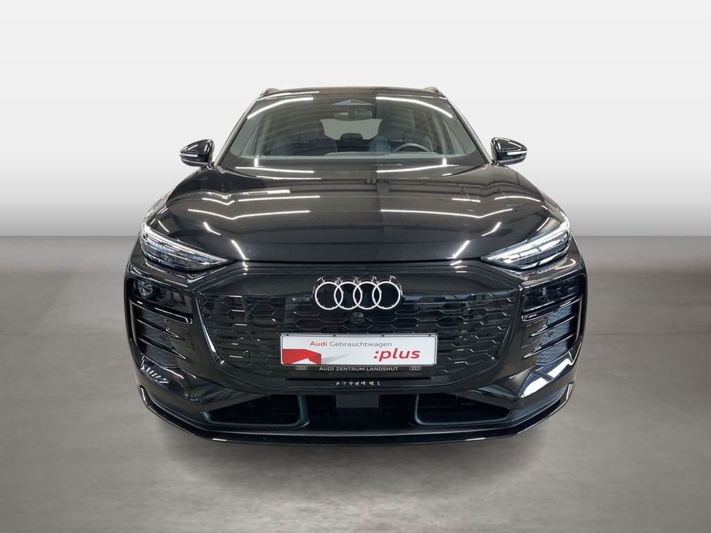 Audi Q6 e-tron 2025