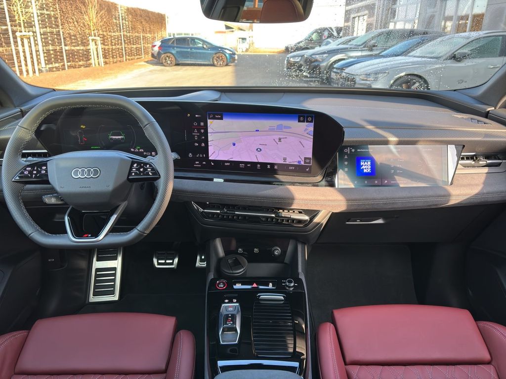 Audi SQ6 e-tron 2025
