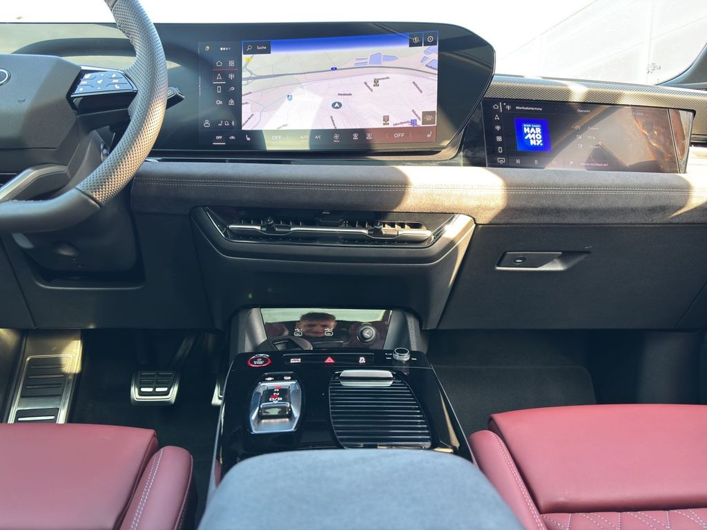 Audi SQ6 e-tron 2025