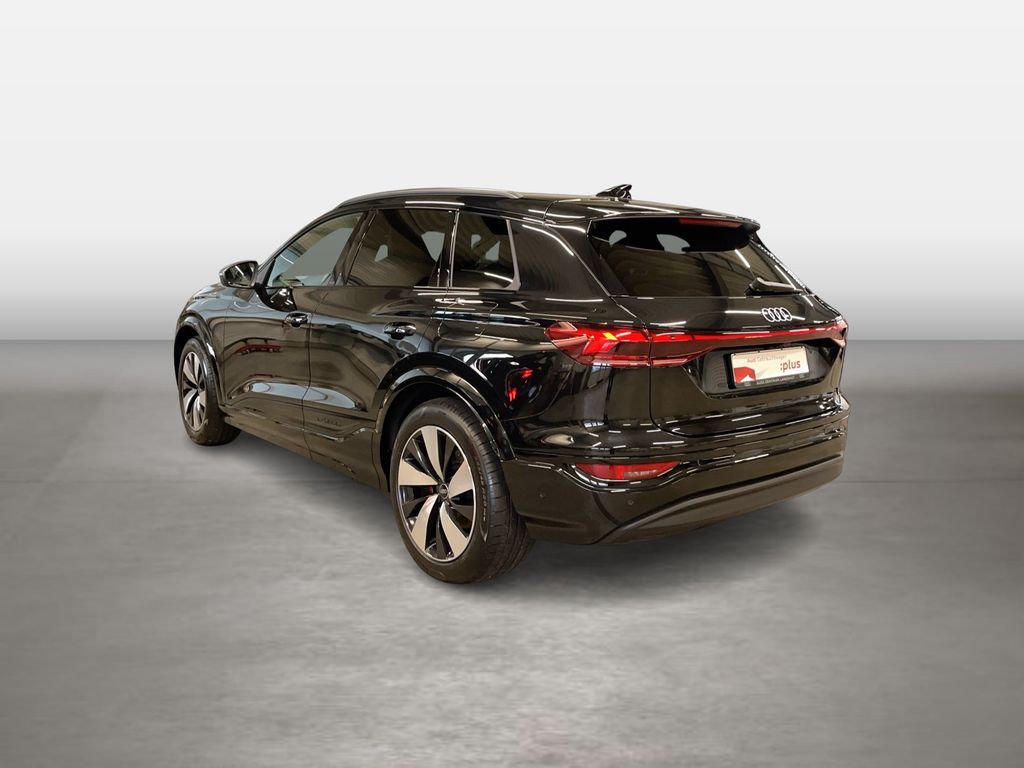 Audi Q6 e-tron 2025