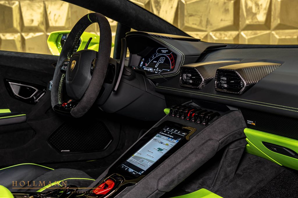 Lamborghini Huracán 2024