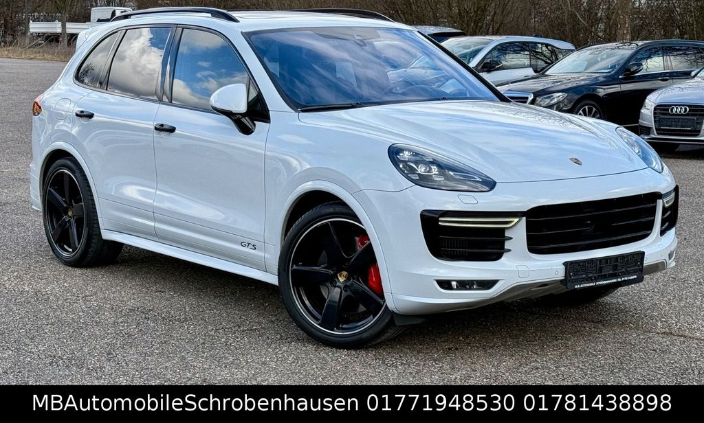 Porsche Cayenne 2016