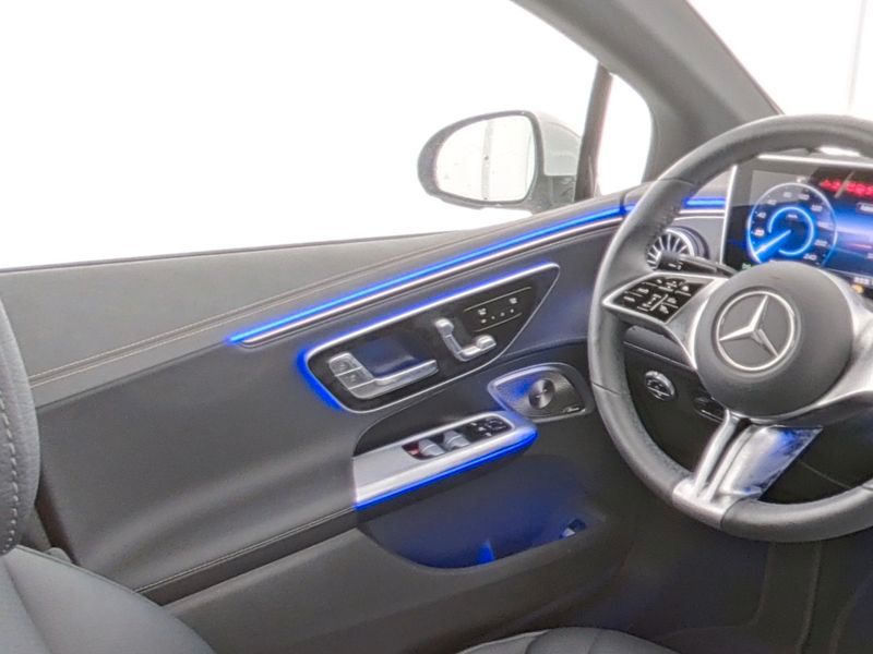 Mercedes-Benz EQE 2024