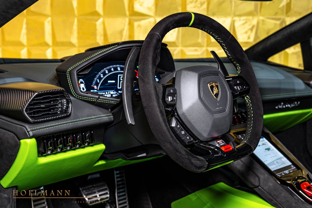 Lamborghini Huracán 2024