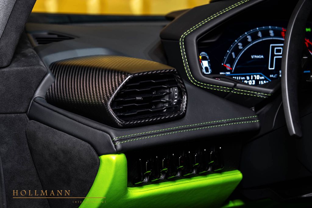 Lamborghini Huracán 2024