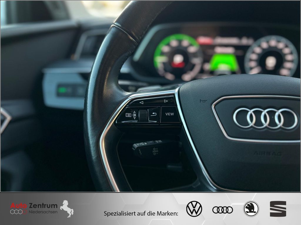 Audi e-tron 2022
