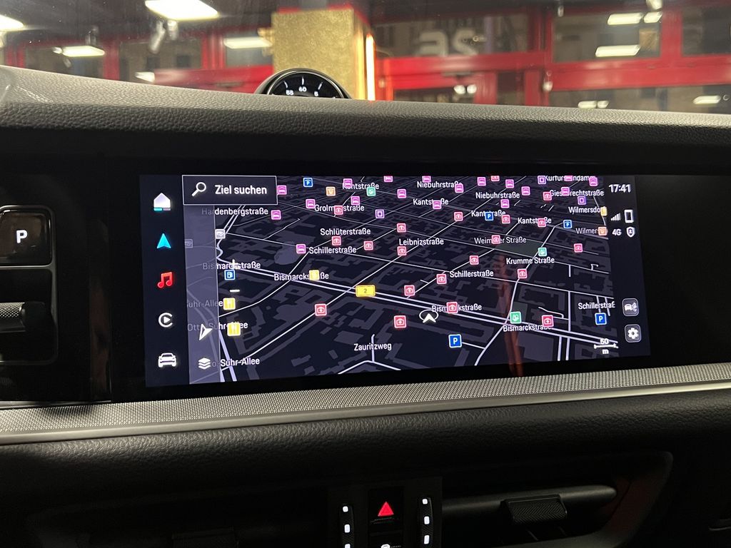 Porsche Cayenne 2025